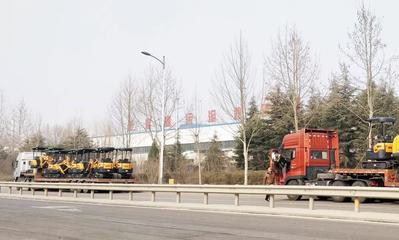 恒特挖掘機(jī)再發(fā)15臺(tái)微型挖掘機(jī)交付客戶