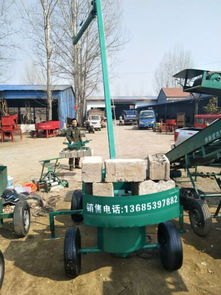 高效節(jié)能 空心磚抱磚機在水泥磚生產中的關鍵作用